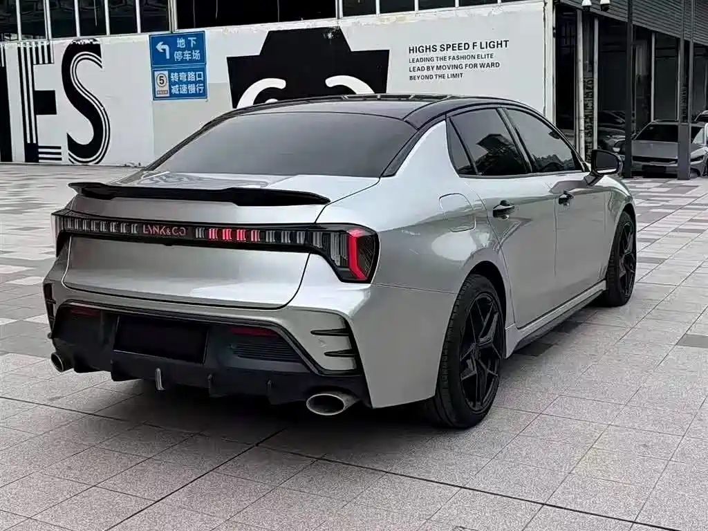 Lynk & Co 03 2023 1.5TD DCT Power Pro фото 9