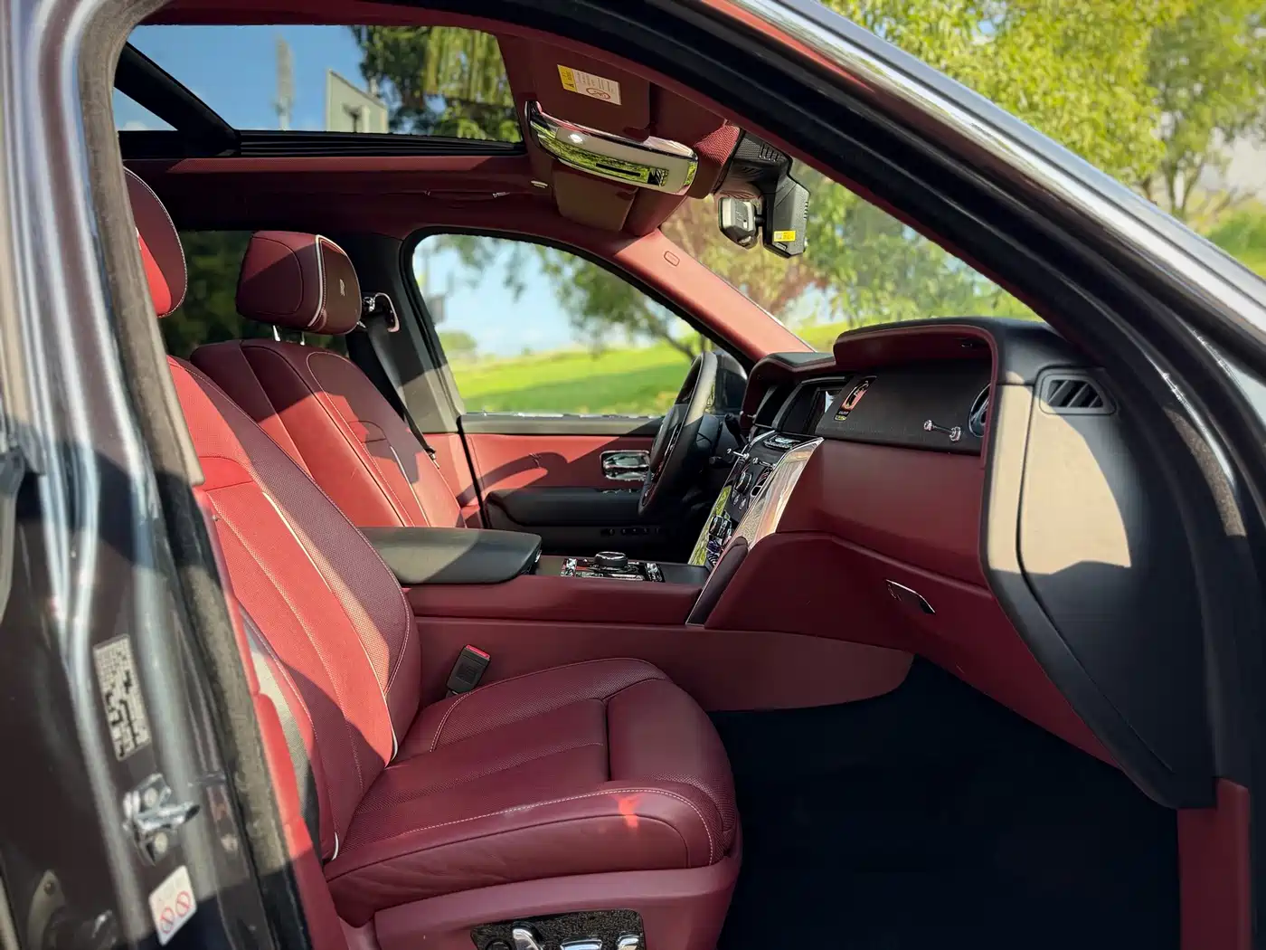 Rolls-Royce Cullinan 2019 2018 5-Seater Version
