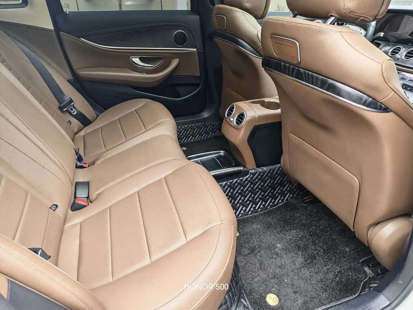 Mercedes-Benz E-Class 2018 E 200 L Sport фото 6