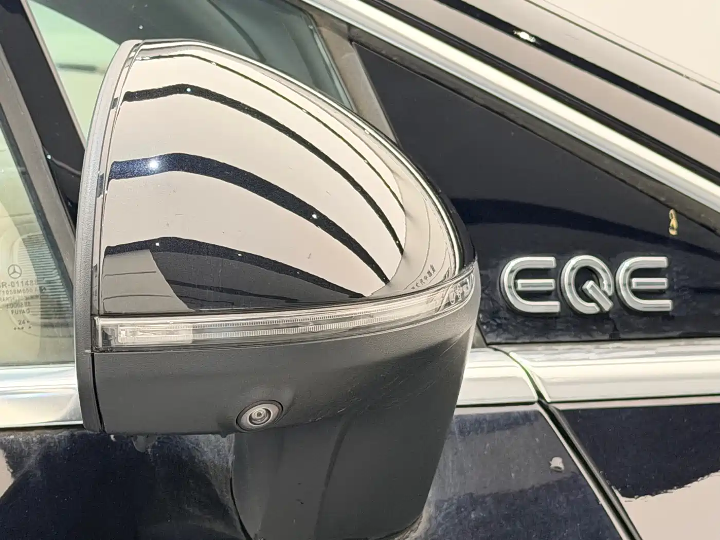Mercedes-Benz EQE 2025 Model 500 4MATIC Luxury Edition фото 12