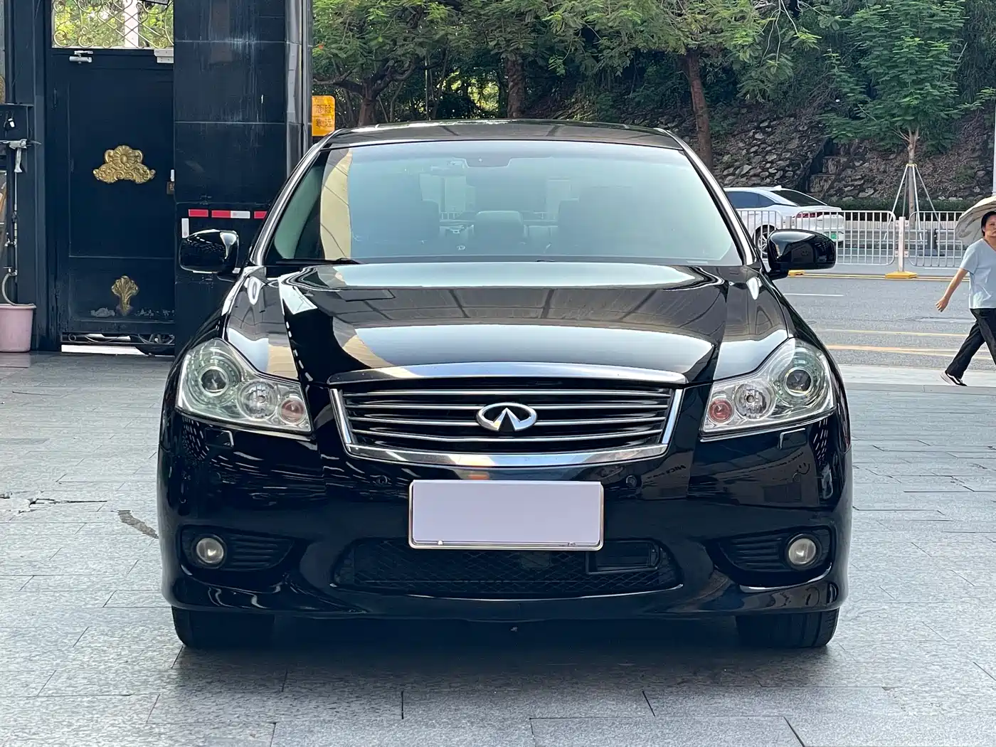 Infiniti M Series 2008 M35 Premium Edition фото 2