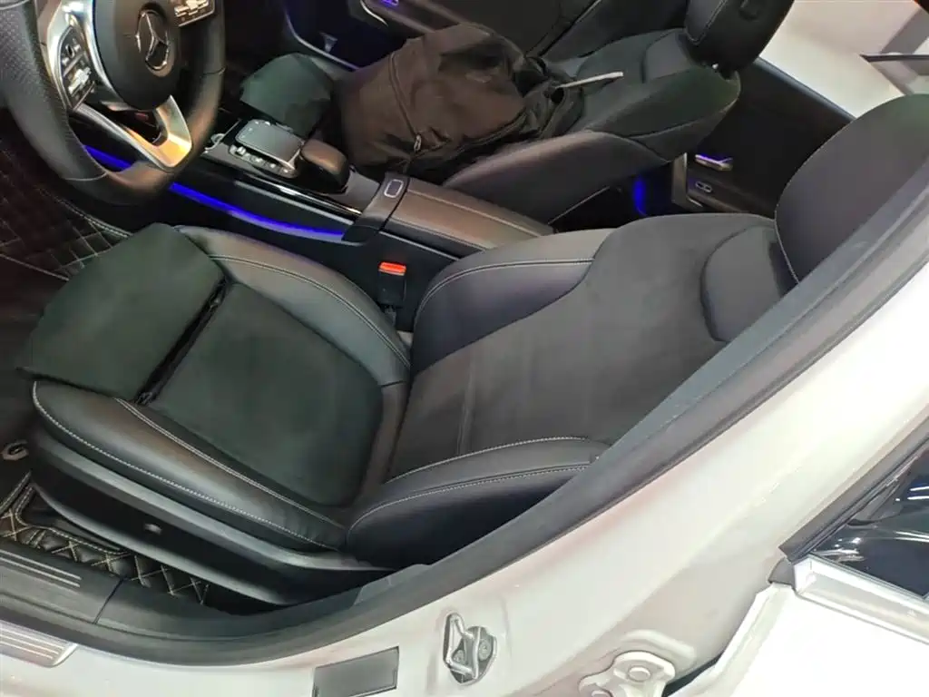 Mercedes-Benz A-Class 2022 Facelift III A 200 L Sport Sedan Fashion фото 15