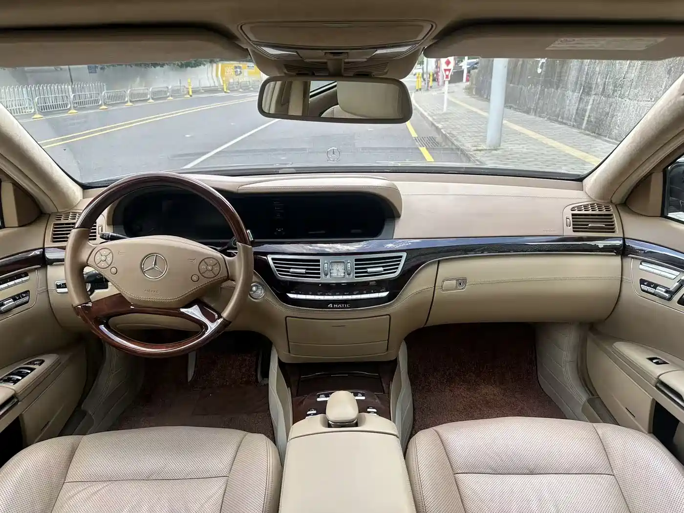 Mercedes-Benz S-Class 2012 S 500 L 4MATIC Grand Edition фото 5