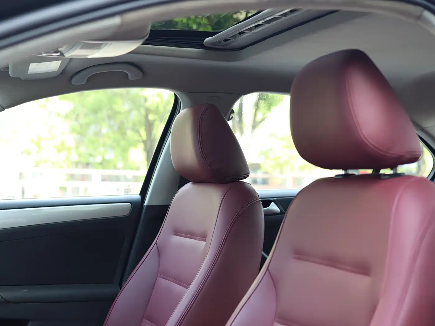 Volkswagen Sagitar 2014 Facelift 1.6L Automatic Comfort фото 28