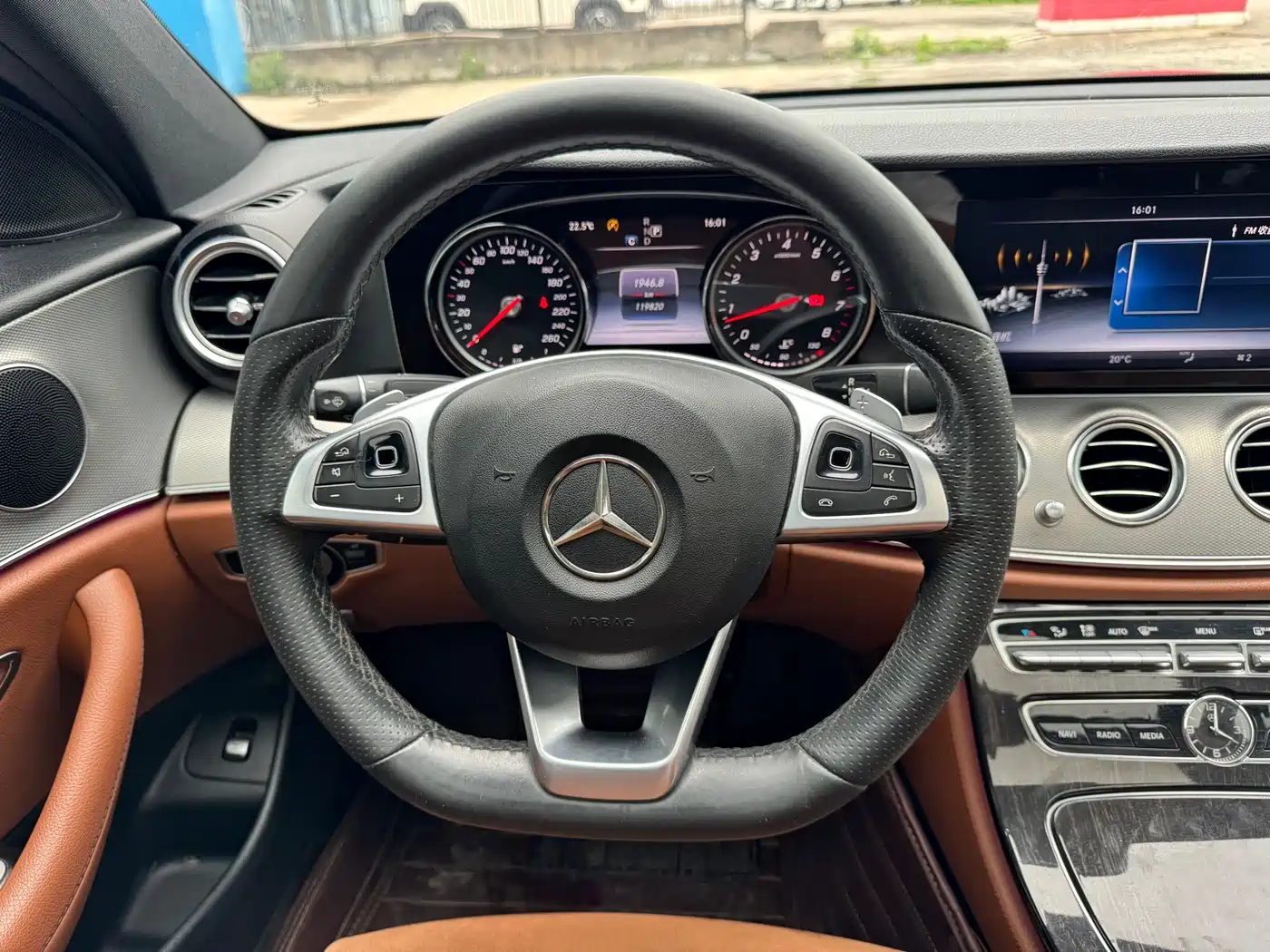Mercedes-Benz E-Class 2017 E 200 Sport фото 5