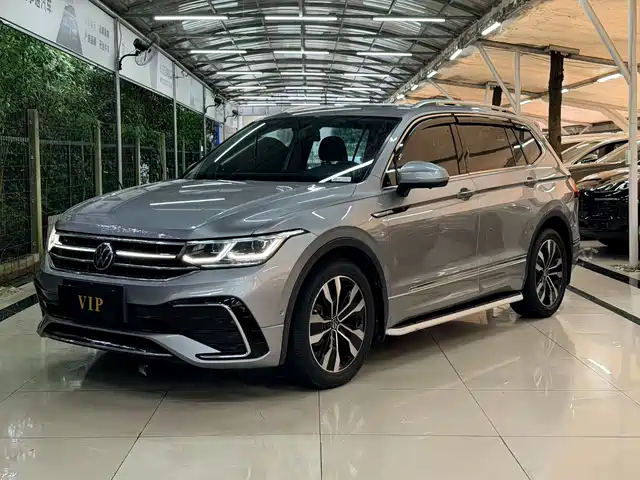  Volkswagen Tiguan L 2022 330TSI Automatic 2WD R-Line Flagship Edition