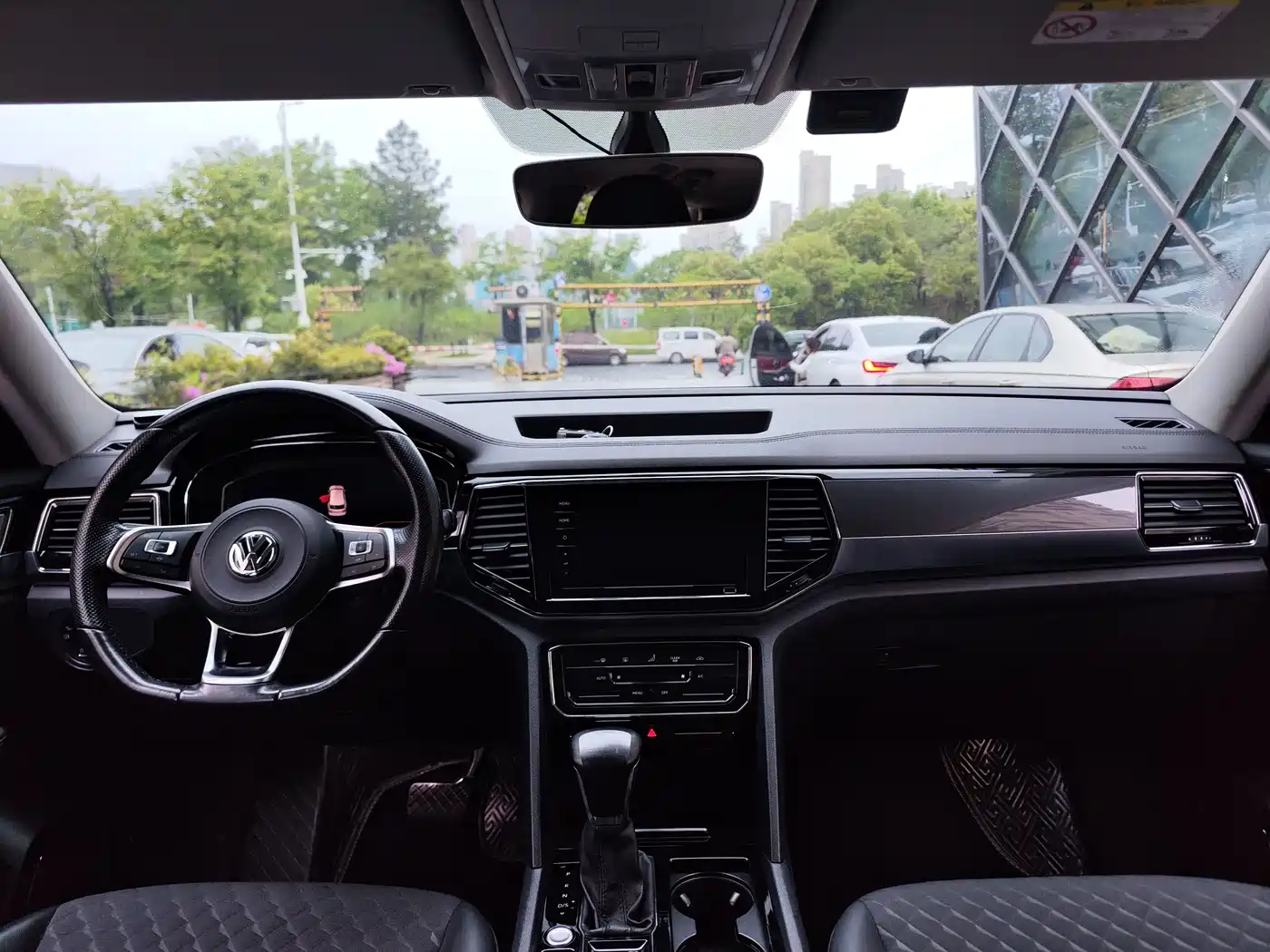 Volkswagen Teramont 2019 Teramont X 330TSI 2WD Luxury Edition фото 15