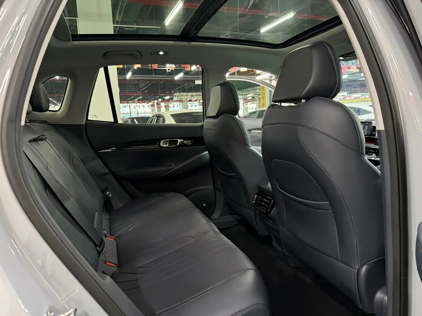 Фото 5 - Geely Galaxy Galaxy E5