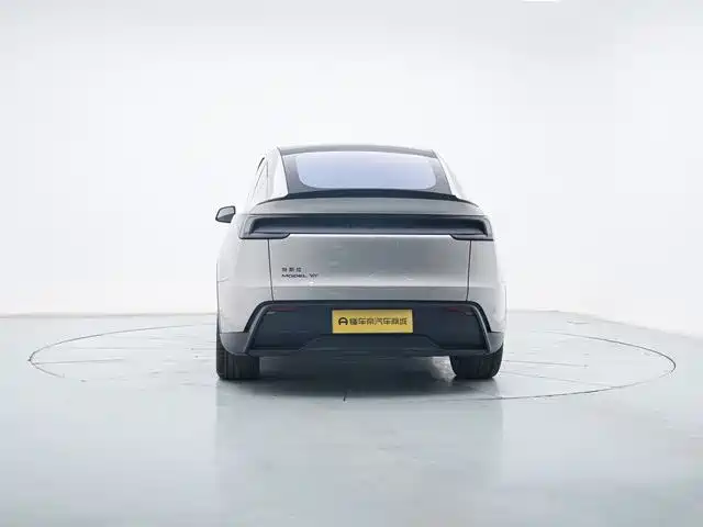 Tesla Model Y L 2025 2025 Facelift Long Range AWD