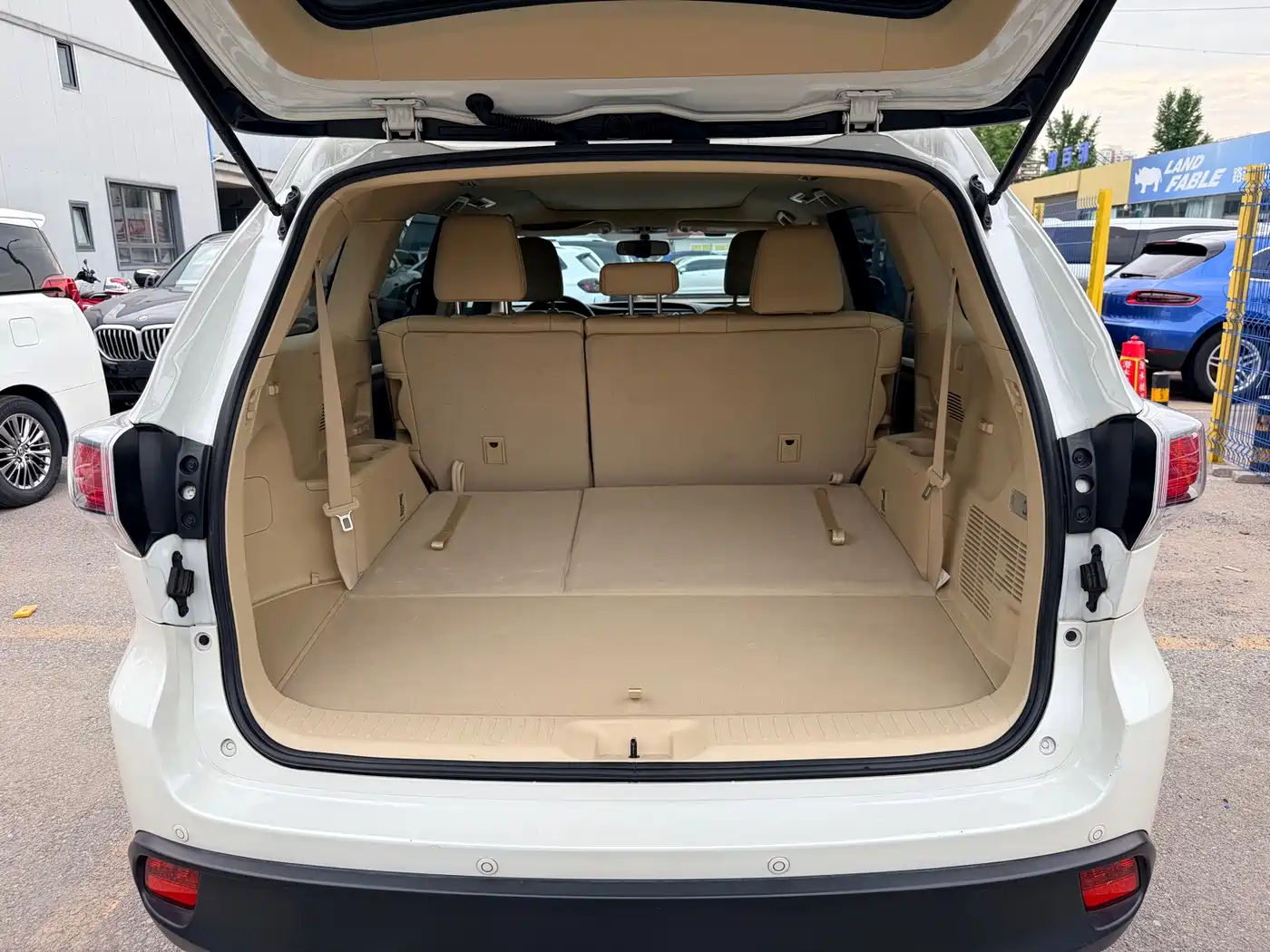 Toyota Highlander 2015 2.0T AWD Luxury Edition 7-seater фото 5