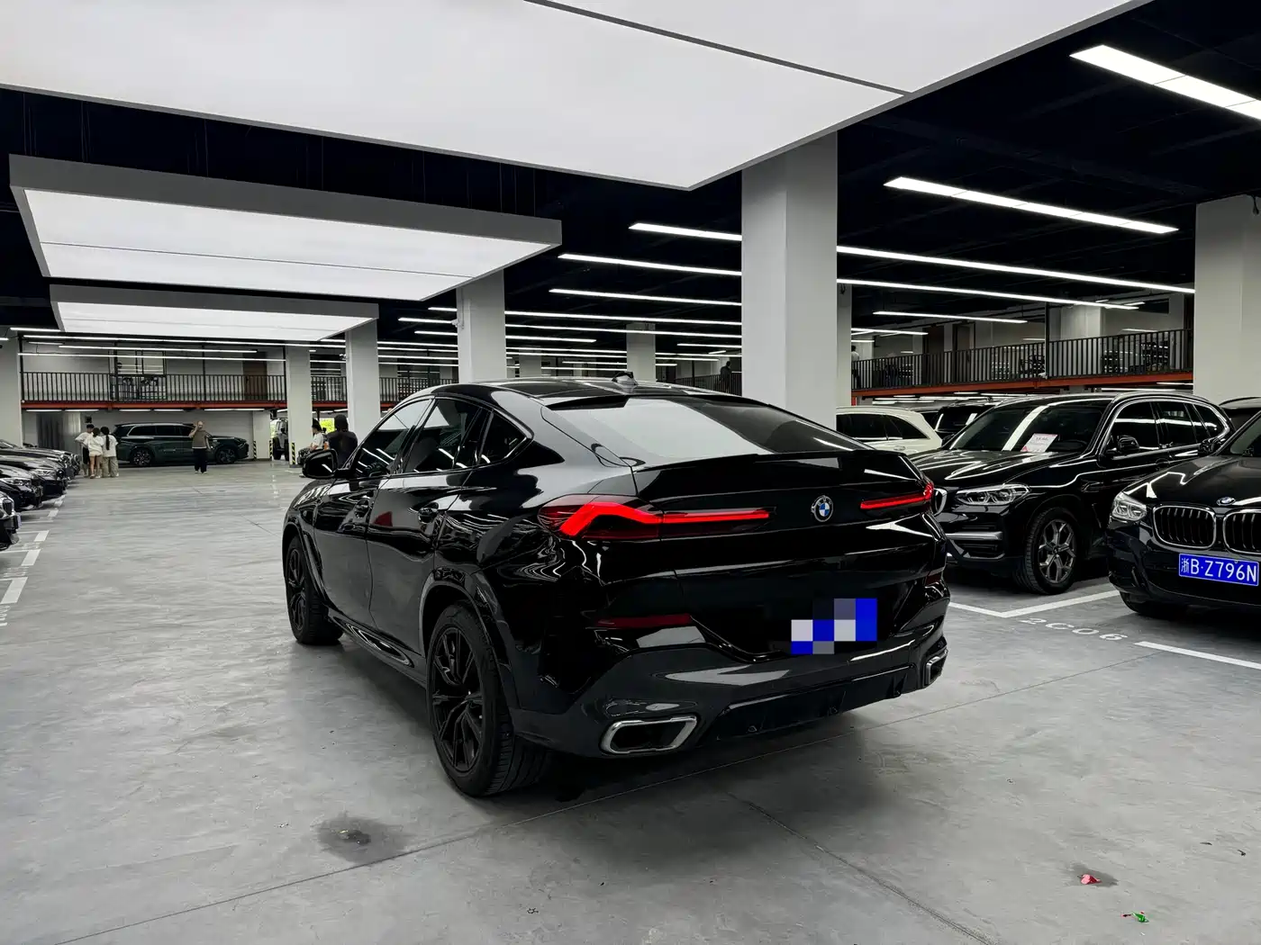 BMW X6 2021 xDrive40i M Sport Package фото 17