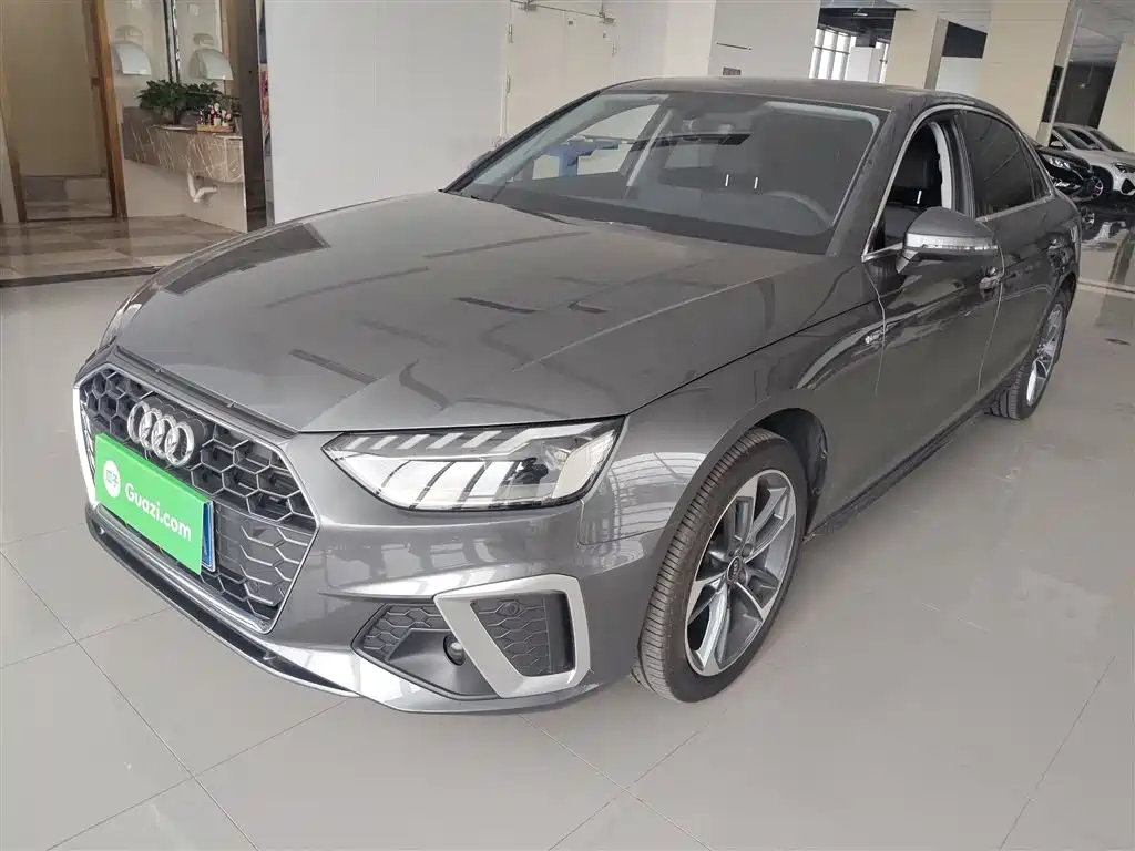 Audi A4L 2022 40 TFSI Fashion Dynamic