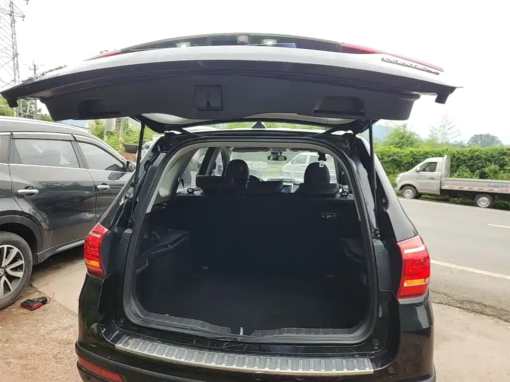 Haval H6 2015 Sport 1.5T Automatic 2WD Luxury фото 19