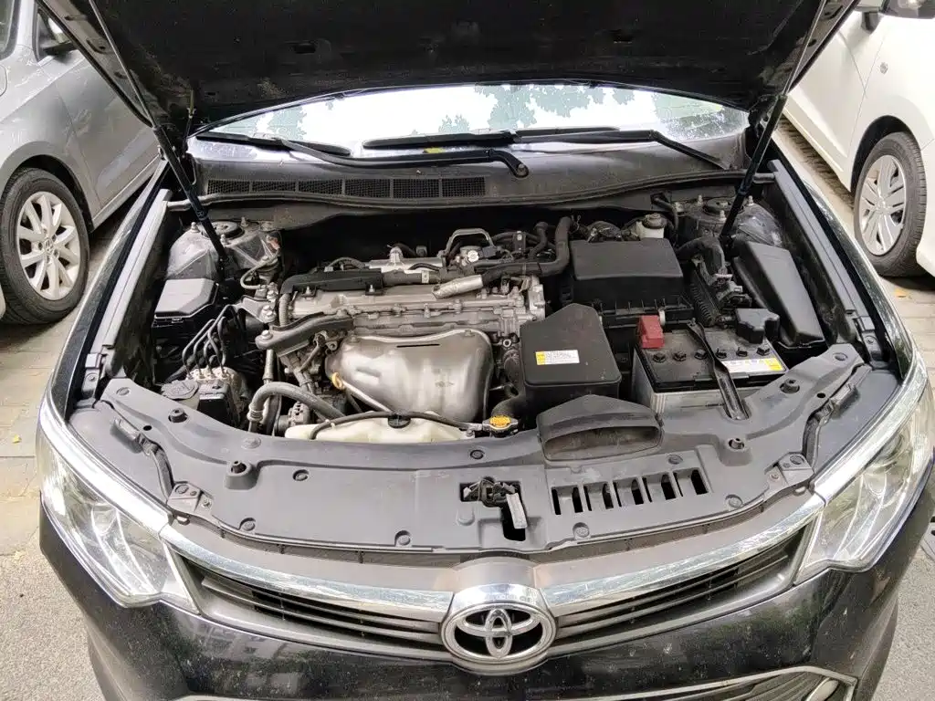 Toyota Camry 2015 2015 2.0G Leading Edition