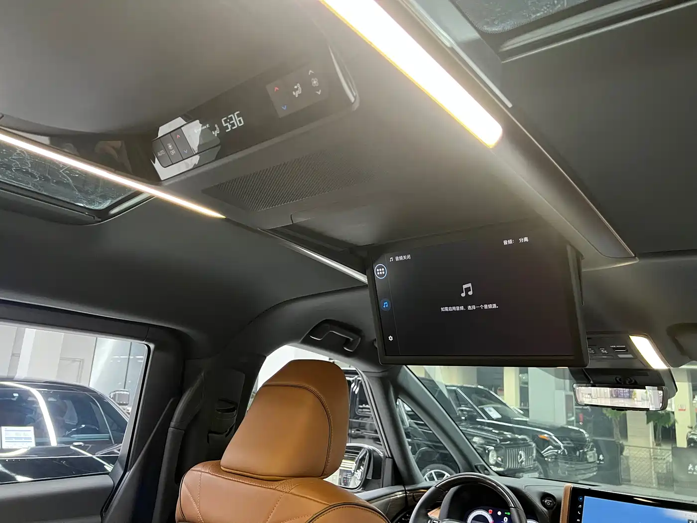 Toyota Alphard 2024 Hybrid 2.5L Ultimate Enjoyment Edition фото 16