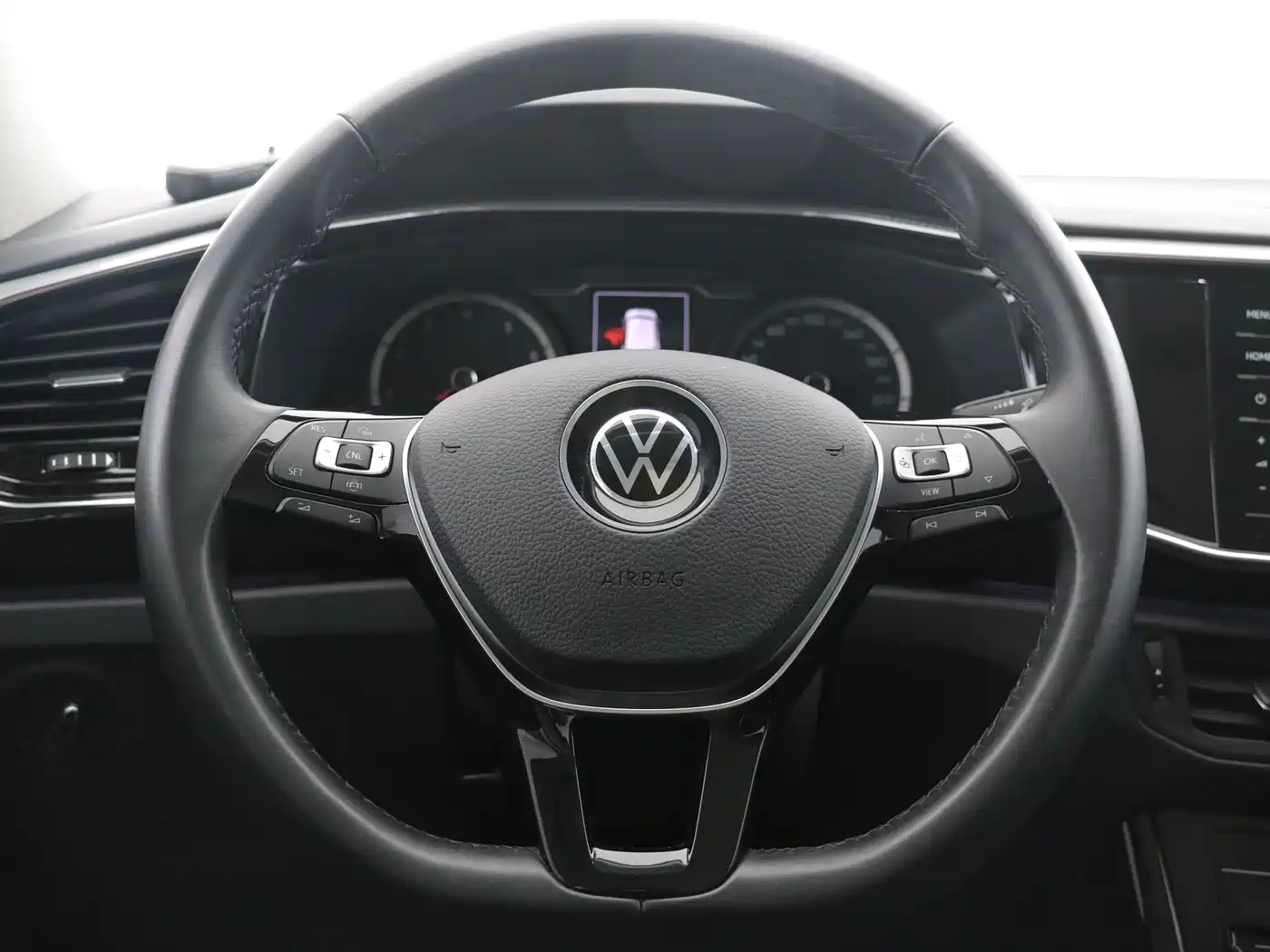 Volkswagen Tayron 2020 330TSI 2WD Luxury Smart Edition фото 10