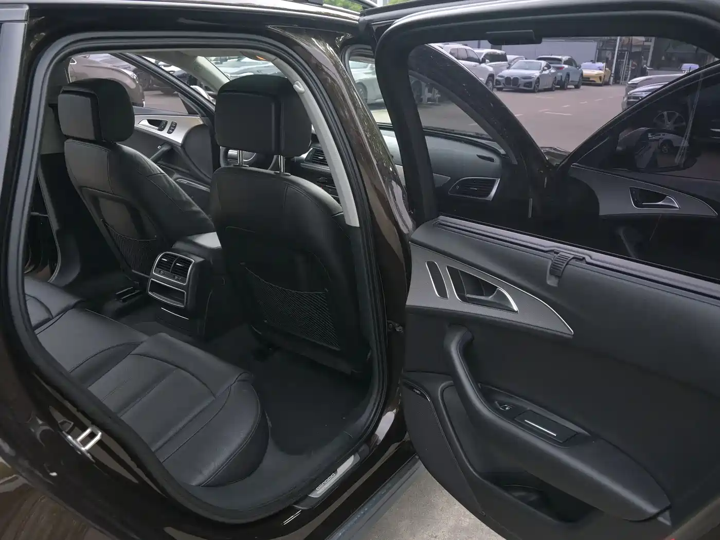 Audi A6 (Import) 2015 3.0T allroad quattro фото 12