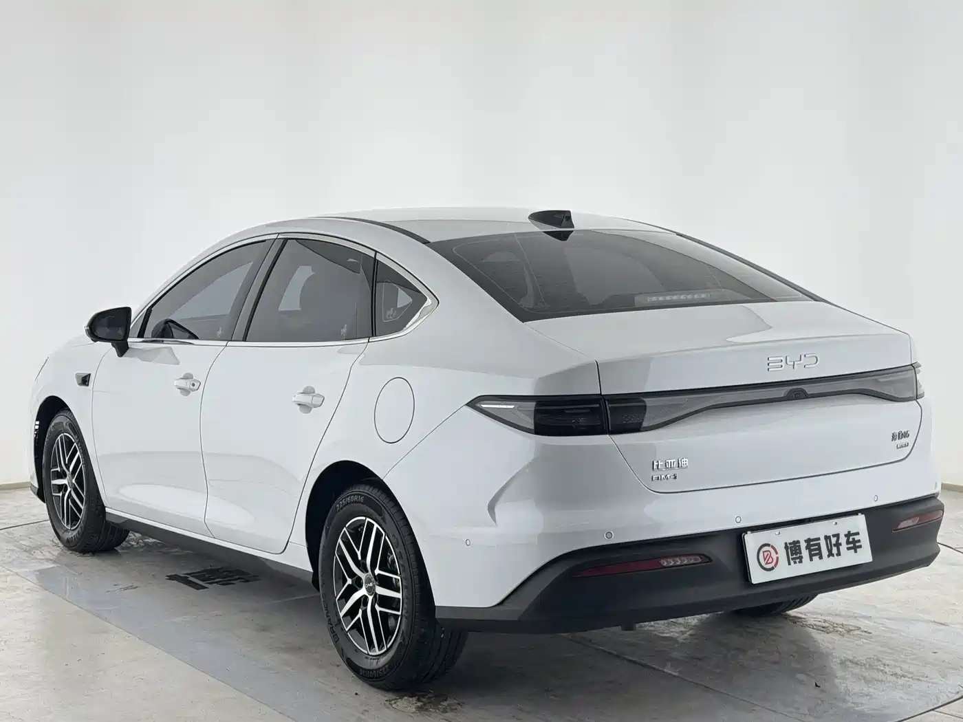 BYD Hai Bao 05 DM-i 2025 DM-i Smart Drive Edition 55KM Premium фото 9