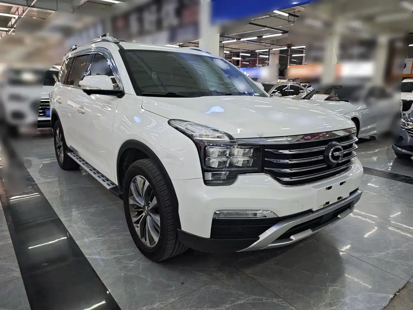 GAC Trumpchi Trumpchi GS8 2017 320T 2WD Luxury Smart Connect (7-seater) фото 3