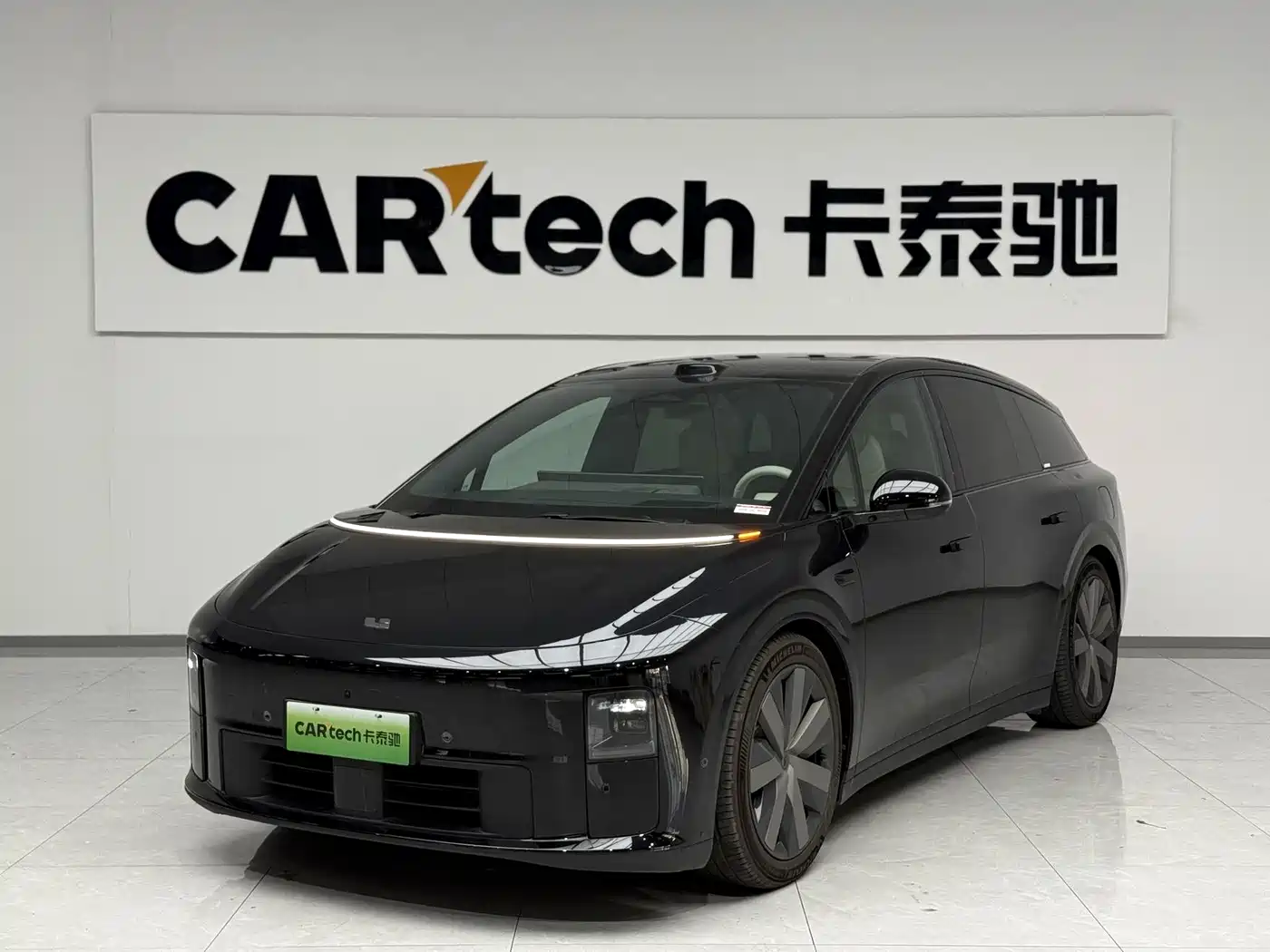 Li Auto i6 2026 2025 2WD Base Model