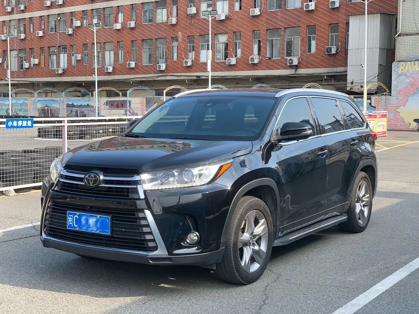 Toyota Highlander 2018 2.0T 4WD Premium 7-seater China VI