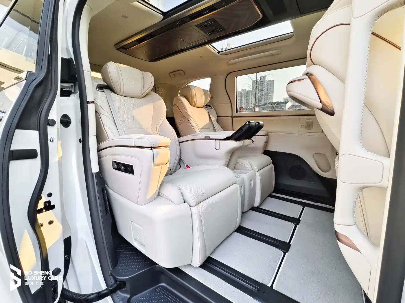 Lexus LM 2025 Model 350h Seven-Seater Elegance Edition фото 19
