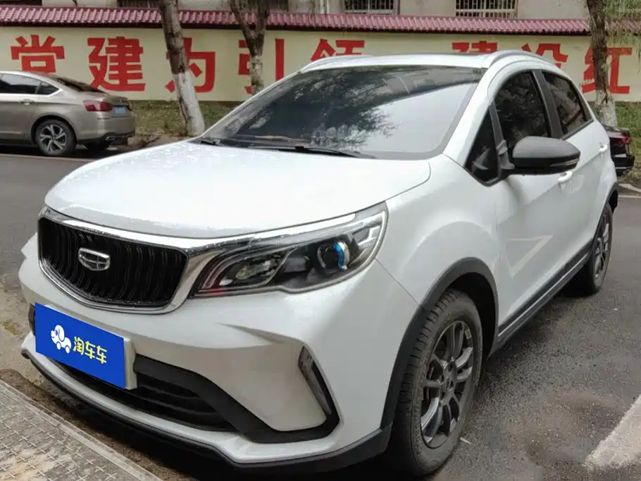 Фото 1 - Geely Vision X3