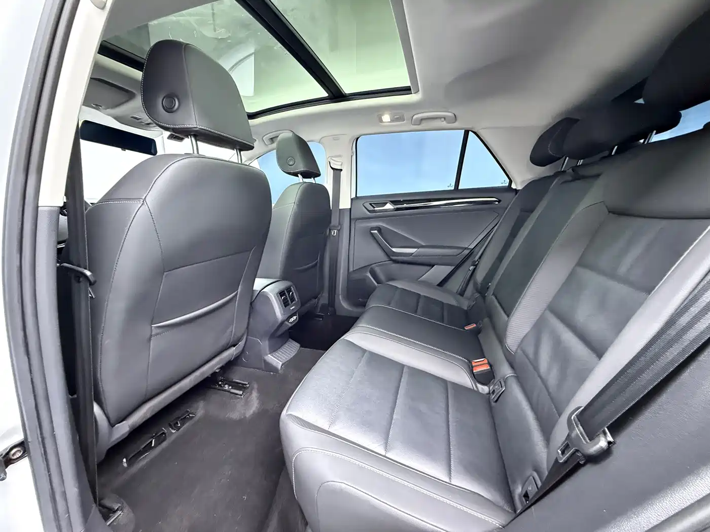 Volkswagen T-ROC 2022 280TSI DSG 2WD Comfort PLUS фото 8