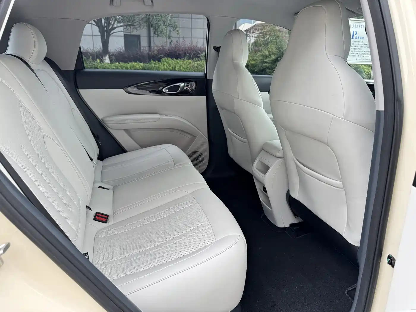 Geely Galaxy Starry Wish 2025 310km Dream Edition фото 10