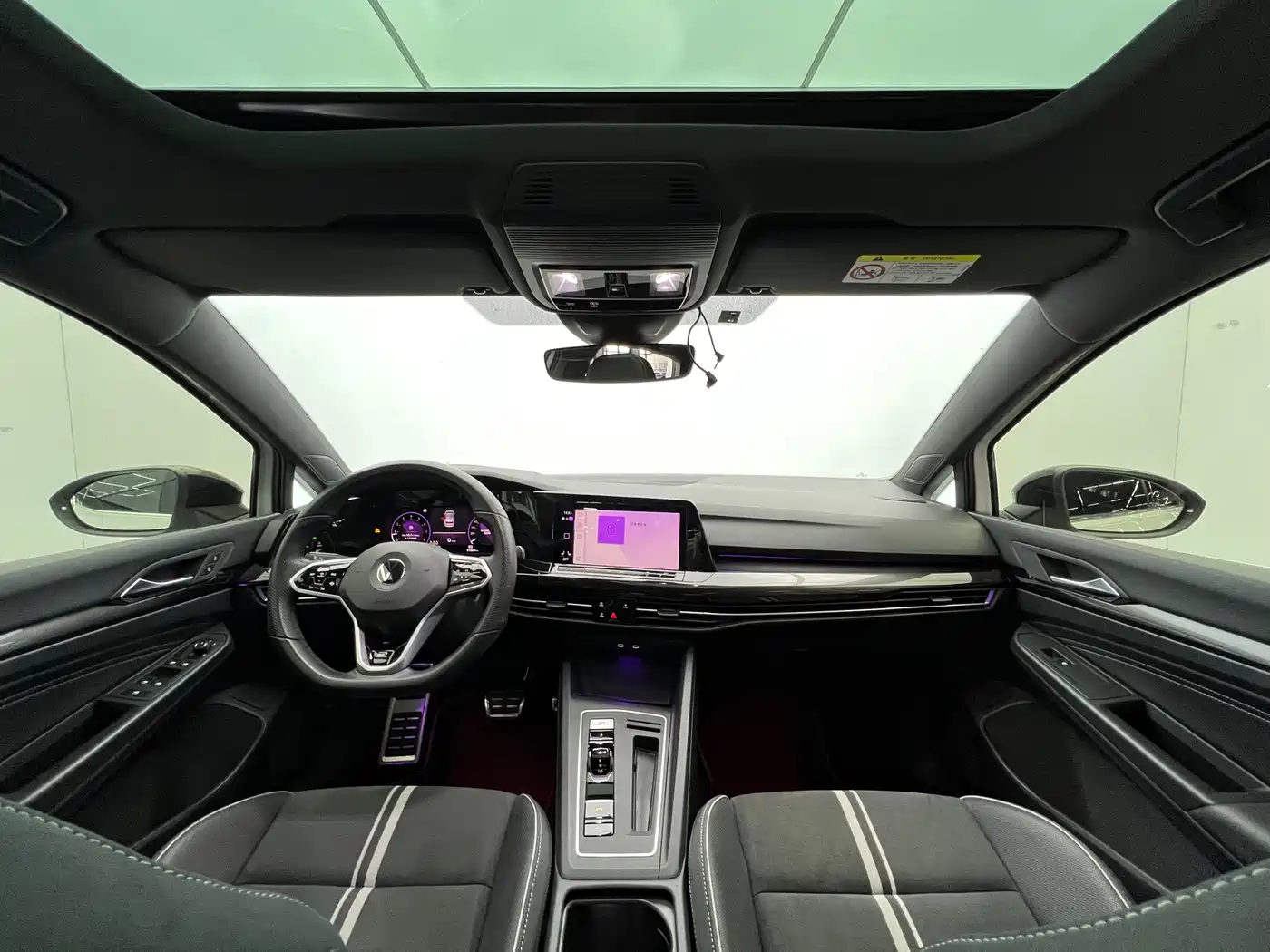 Volkswagen Golf 2021 280TSI DSG R-Line фото 12
