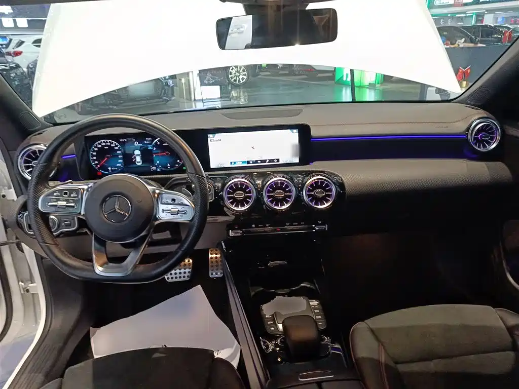 MERCEDES-BENZ CLA (IMPORT)