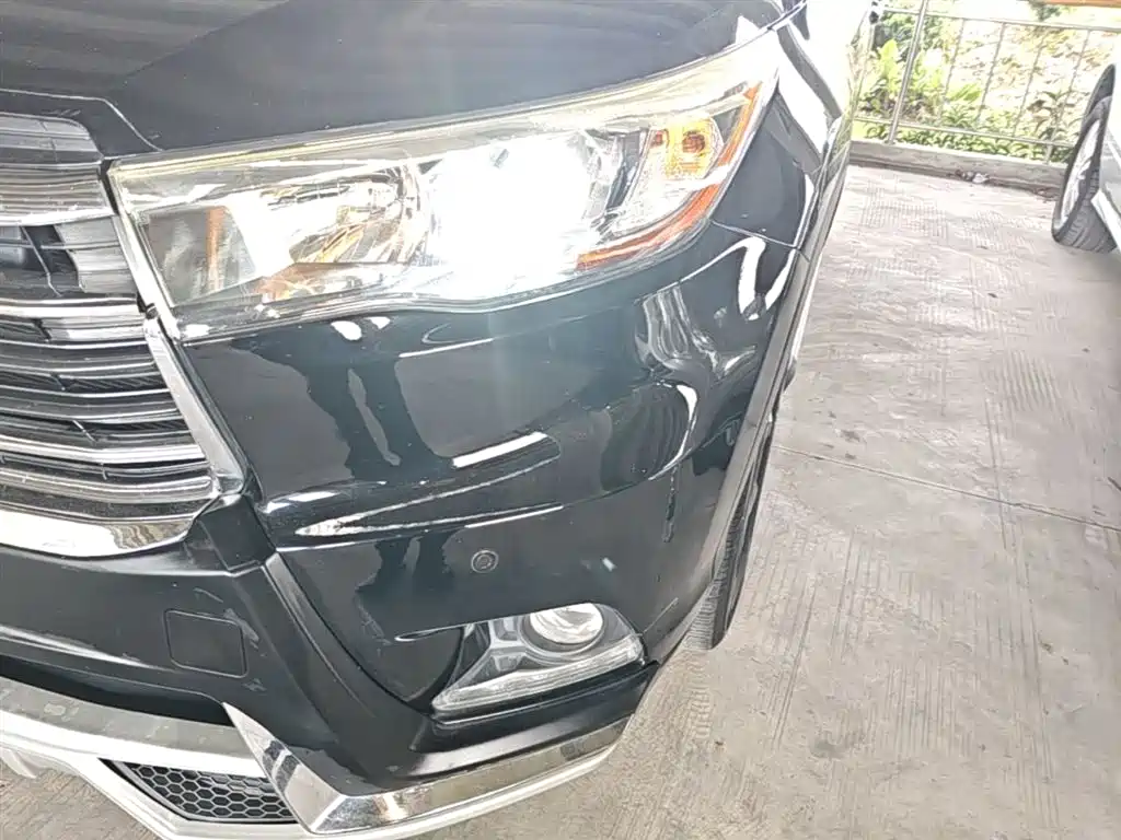 Toyota Highlander 2015 2.0T AWD Luxury Edition 7-seater фото 24