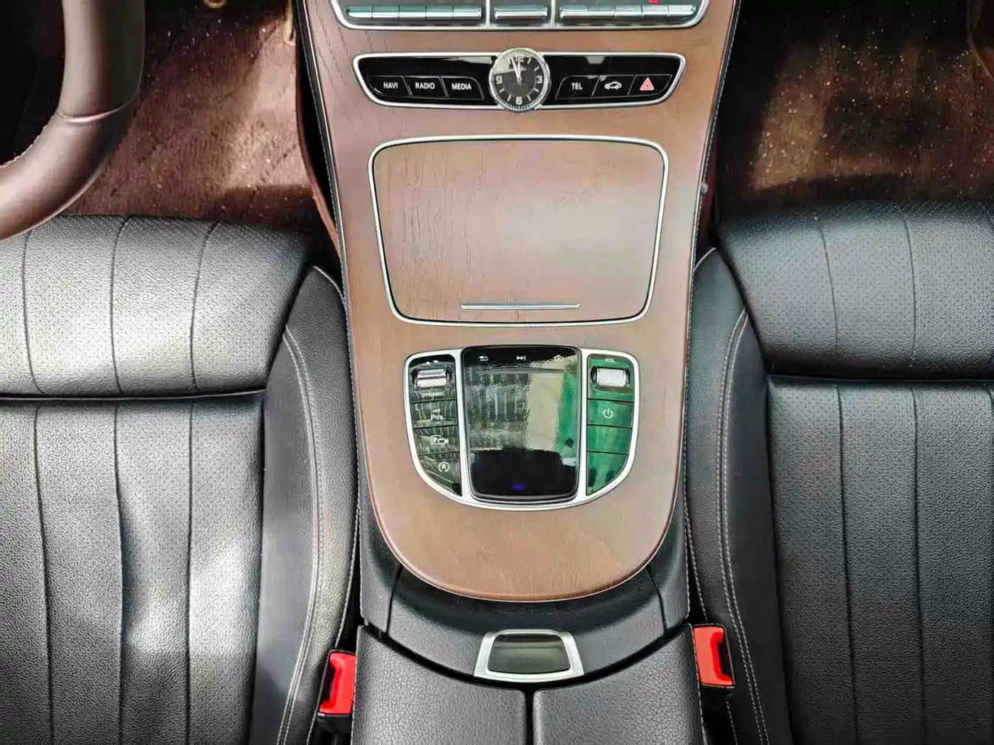 Mercedes-Benz E-Class 2016 E 200 L фото 21
