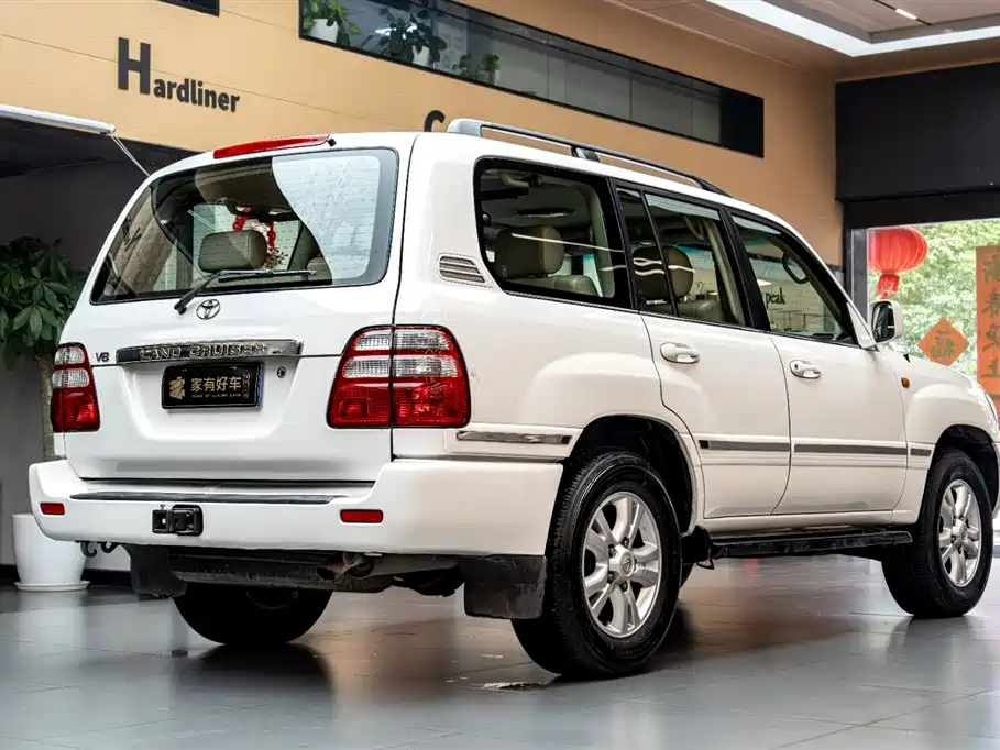 Toyota Land Cruiser (Import) фото 4
