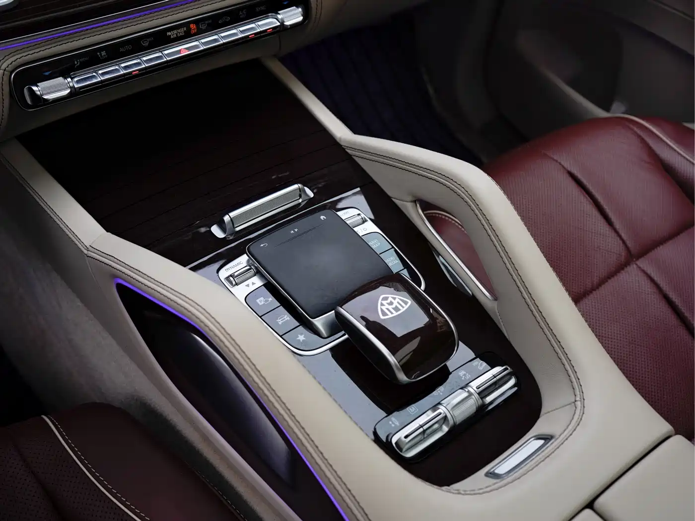 Mercedes-Benz Maybach GLS 2021 GLS 600 4MATIC Etiquette Edition фото 22