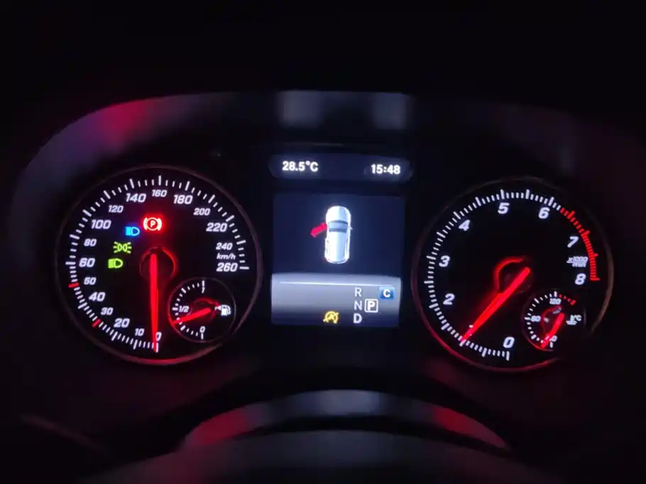Mercedes-Benz A-Class (Import) 2017 Facelift A 200 Dynamic фото 14