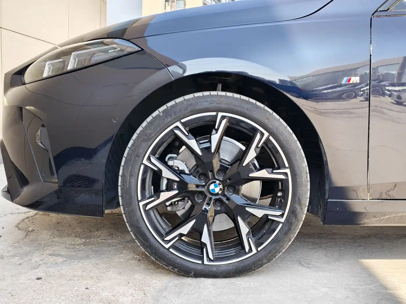 BMW 2 Series 2025 225L M Sport Moonlight Package фото 17