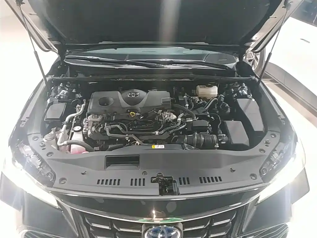 Toyota Avalon 2022 Hybrid 2.5L Luxury Edition фото 20