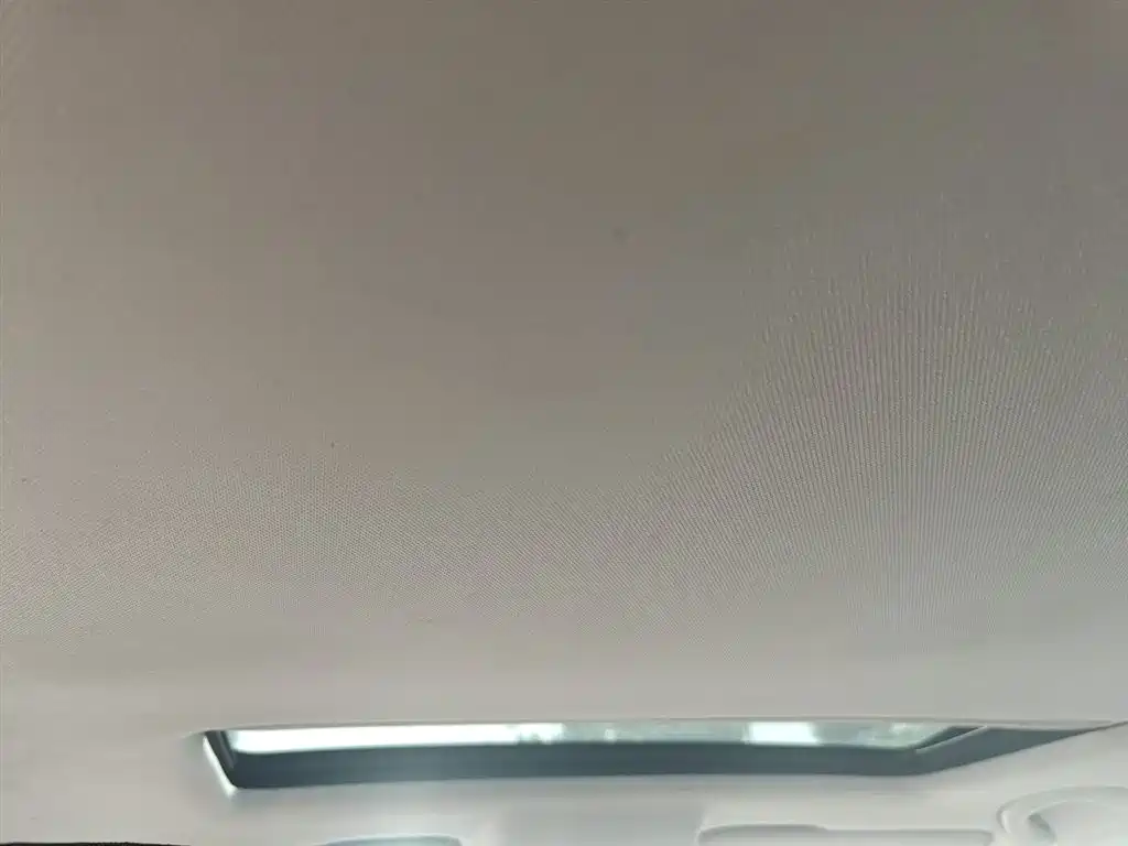 Volkswagen Santana 2015 1.6L Automatic Comfort Edition фото 15