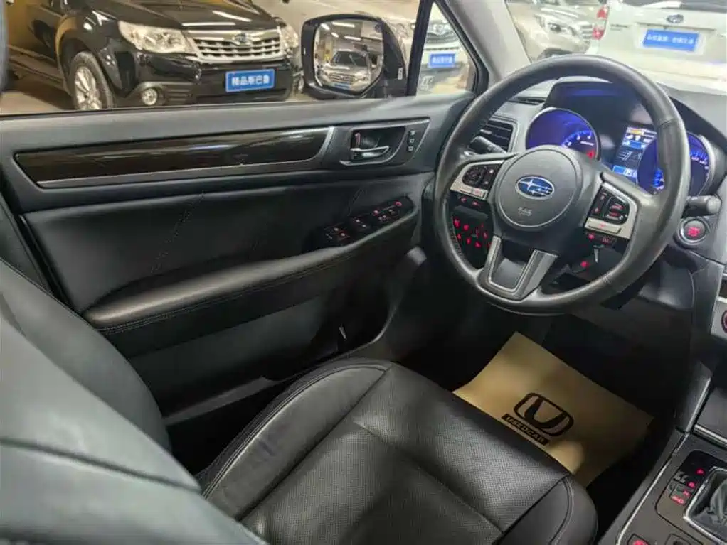 Subaru Outback 2017 2.5i Luxury Navigation Edition EyeSight фото 17