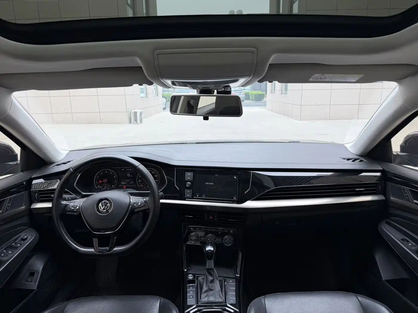 Volkswagen Passat 2019 330TSI Elite Version China VI фото 5