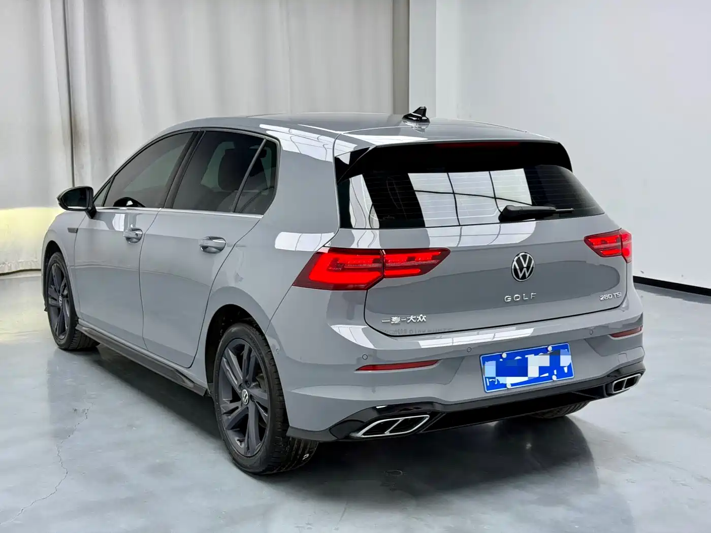 Volkswagen Golf 2023 Model 280TSI DSG R-Line фото 15