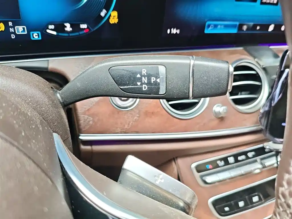 Mercedes-Benz E-Class 2023 E 300 L Luxury фото 7