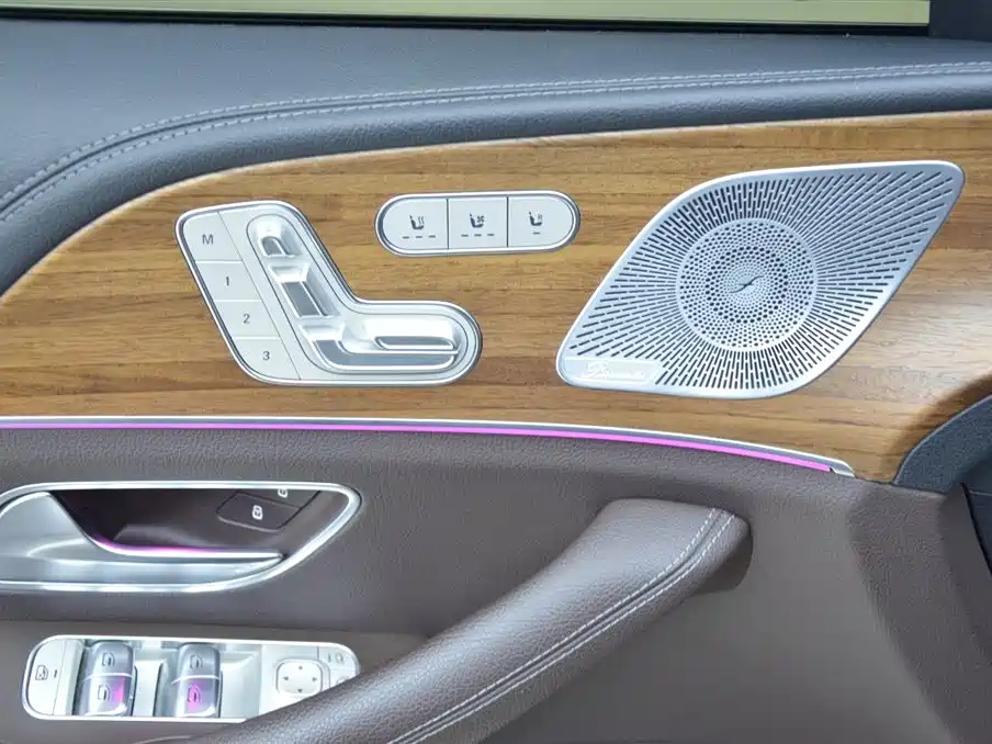 Mercedes-Benz GLS 2021 GLS 450 4MATIC Luxury фото 15
