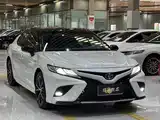 Photo 3 - Toyota Camry