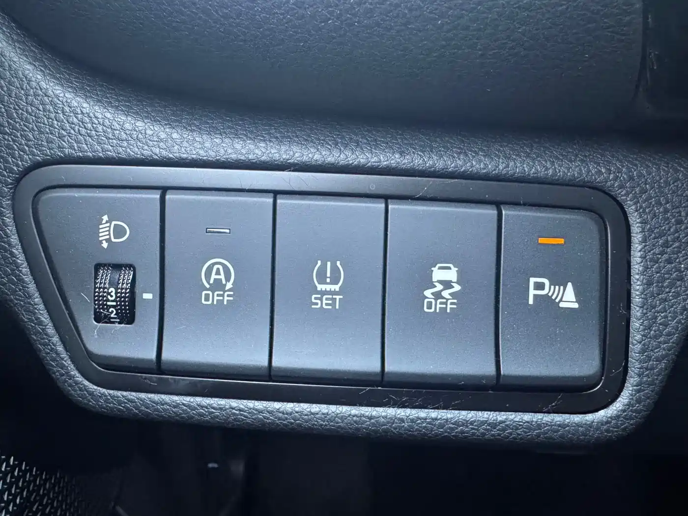 Kia Seltos 2026 Model 1.5L IVT Luxury Comfort Edition фото 10