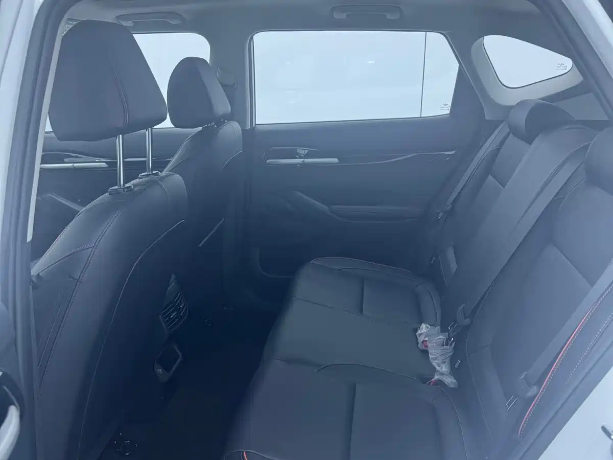 Kia Seltos 2026 Model 1.5L IVT Luxury Comfort Edition фото 11
