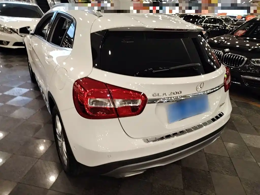 Mercedes-Benz GLA 2015 GLA 200 Dynamic фото 5