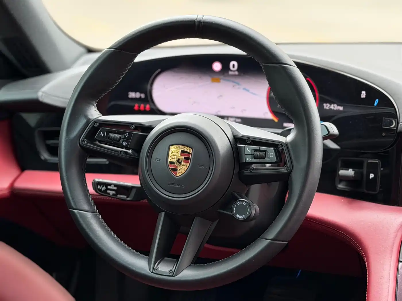 Porsche Taycan 2022 Taycan фото 10