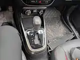 Фото 10 - Changan CS15